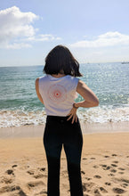 Laden Sie das Bild in den Galerie-Viewer, yoga shirt weiß tank top omlala karma baby