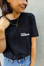 Laden Sie das Bild in den Galerie-Viewer, peaceful warrior yoga shirt schwarz omlala