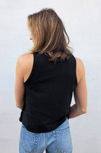 Laden Sie das Bild in den Galerie-Viewer, yoga shirt magic universe mond omlala