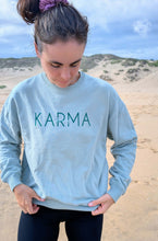 Laden Sie das Bild in den Galerie-Viewer, yoga sweater karma baby omlala