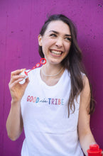 Laden Sie das Bild in den Galerie-Viewer, yoga shirt good vibe tribe omlala
